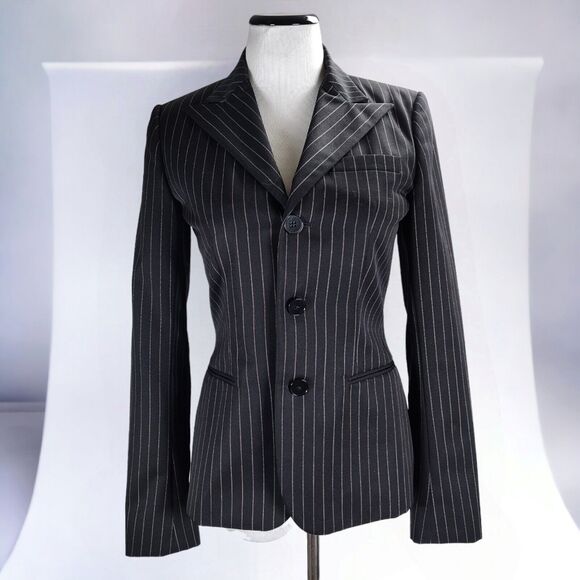 Ralph Lauren Black Pinstripe Blazer Size 4 Wool Peak Lapel Italy 3 Button Jacket - Picture 1 of 10